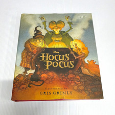 Disney Press Disney Hocus Pocus Illustrated Book by Gris Grimly picture