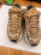 Adidas Astir Size 9 Gold Beige Sneakers picture