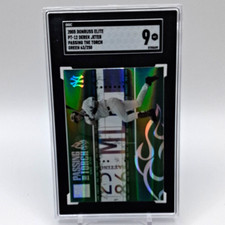 Donruss Elite 2005 Passing the Torch Derek Jeter Green #PT-12 /250 Insert picture