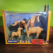 Breyer 2002 Horses Spirit and Family No. 751103 Kiger Mustang NEW *box damaged*  picture