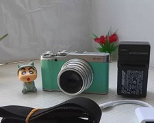 FUJIFILM X-A1 16.3MP Mirrorless Digital Camera W/ 35mm f/1.6 MF lens English picture