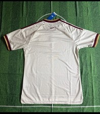 Spain National Soccer Jersey Home White  NWT-Size Medium picture