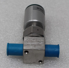 SWAGELOK 316L SS HIGH PURITY BELLOWS SEALED VALVE SS-BNVCR4-C picture
