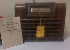  1941 Silvertone 7108 Battery Tube Farm Radio w/ Original Box & Tags  picture