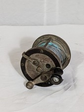 Penn Free Spool Vintage Conventional Baitcast Saltwater Reel Mid Century As Foun picture