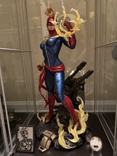 XM Studios CAPTAIN MARVEL 1/4 w/*Exclusive Plaque and Silver Coin picture