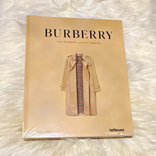 Burberry The Modern Luxury Series Hardcover by Inès de la Fressange teNeues picture