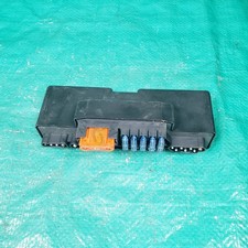 97 04 Mercedes SLK230 SLK320 Engine Management Module 2105400072 Fuse Control picture