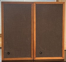 Vintage Walnut Electro-Voice 1960s/1970s Model EV-11 Eleven Speakers - Clean picture