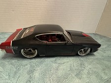 Big Block Jada 1:24  1969 Chevy Chevelle SS  Black/Red *Rare* picture