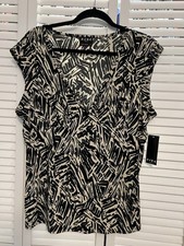 BCBG Paris Women's V-Neck Sleeveless Blouse Top Size XL picture