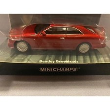 Bentley Brooklands 2007 Color: RED Manufacturer: Minichamps picture