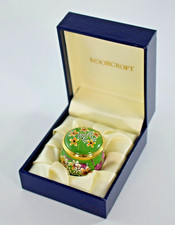 MOORCROFT DAISY ENAMEL TRINKET PILL BOX 1998 picture