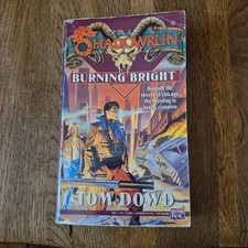 Shadowrun 15: Burning Bright by Tom Dowd Vintage Sci-fi Fantasy picture