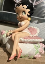 Vintage 1991  Vandor Betty Boop 