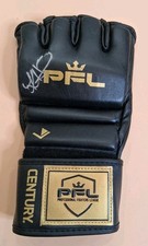 🤩 Authentic PFL  Signed Autographed Glove By Unknown Heavy weight  Fighter  picture