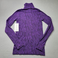 Athleta Flurry Elemental Turtleneck Top Base Layer Long Sleeve Purple Thumbholes picture