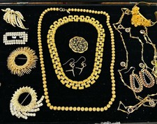 Vintage Lot Of 12 Gold Tone Costume Jewelry Pieces Some Signed Monet Trifari picture