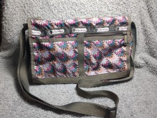 LeSportsac Deluxe Everyday Bag Crossbody Multicolor Purse VTG Purple Leaves picture