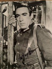 Anthony Quinn Genuine Signed 10x8 Photo Handwritten Autograph Arabia Navarone picture