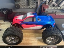 VINTAGE EXCELENT COLLECTORS CONDITION HOT BODIES LIGHTNING 1/8 NITRO TRUCK picture