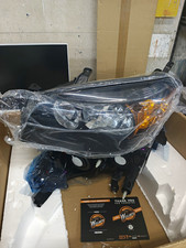 WEELMOTO 2006–2008 Toyota RAV4 Headlights (Black) picture