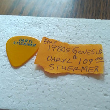 Yellow Guitar Pick 