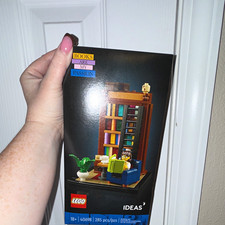 LEGO Ideas Books Are My Passion 40698 Limited Edition Set 18+ 285 pcs picture