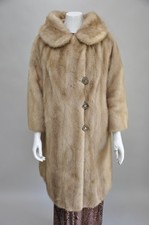Vintage 1960s Honey Blonde Mink Fur Coat Rounded Collar Buttons Glam Warm M-XL picture