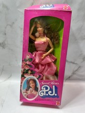 Mattel Sweet Roses P.J. Fashion 11