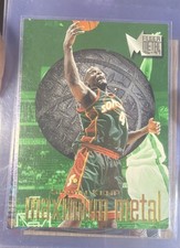 1996-97 Fleer Metal - Maximum Metal Shawn Kemp #12 picture
