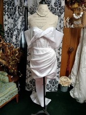 Modern White Satin Corset Bodice Ruched Mini Wedding Dress Detachable Bow Size 6 picture