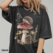 Vintage Hedgehog Mushroom Woodland Nature Animal Comfort Tee picture