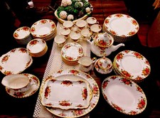 50 pc Royal Albert Old Country Roses Bone China England picture