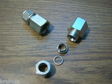 TWO NEW HOKE GYROLOK DOUBLE FLANGE S/S CONNECTOR 1/2