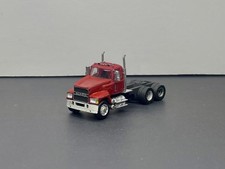 HO Scale 1:87 Mack Pinnacle Modern Semi Truck Tractor picture