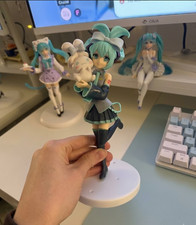 Hot 20CM Anime Hatsune Miku X Cinnamoroll Figure Anime Peripheral Collectible picture