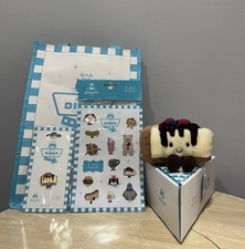 AUTHENTIC Jellycat Crember Cheesecake Diner NYC FAO Schwarz w/ Pin Stickers Bag picture