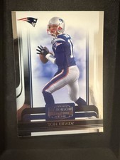 2006 Donruss Gridiron Gear Tom Brady Base #63 New England Patriots picture