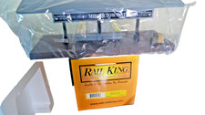 MTH-Rail-King 30-9111 Operating Freight Station Lighted Platforn New IN Box picture