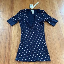 Vintage y2k NWT adorable fitted quarter sleeve Henley floral print heart buttons picture
