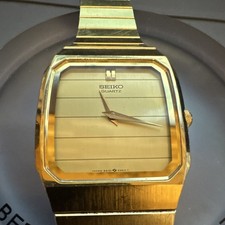 Vintage Seiko Quartz 6530-5540 Gold Tone Dress Tank Watch W/ Adjustable Bracelet picture