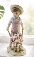 LLADRO FIGURINE - LITTLE GARDENER #1283 - BOY WITH WHEELBARROW - Mint Condition. picture