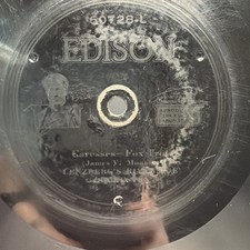 Max Fells' Della Robbia Orch / Lenzberg's Riverside Orch – Rosie / Caresses picture
