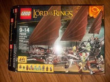 LEGO 79008 Pirate Ship Ambush   Lord Of The Rings  (Box only) no pieces picture