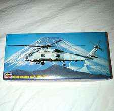 Hasegawa SH-60B Seahawk HSL-51 Warlords Plastic Helicopter Kit 1/72 07213 picture