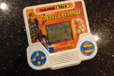 Vintage Tiger SNAKES REVENGE  Handheld Electronic Tabletop Video game D5 TALKING picture