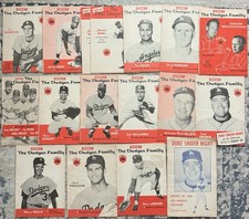 1961 UNION OIL 76 “MEET THE DODGER FAMILY”- 17 Booklets - VIN SCULLY DUKE SNIDER picture