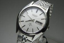 Serviced Vintage 1974 JAPAN SEIKO LORD MATIC WEEKDATER 5606-8030 25J Automatic. picture