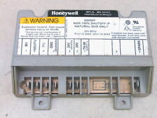 Honeywell S8600F 1000 Ignition Control Module NON 100% SHUTOFF IP Nat Gas Only picture